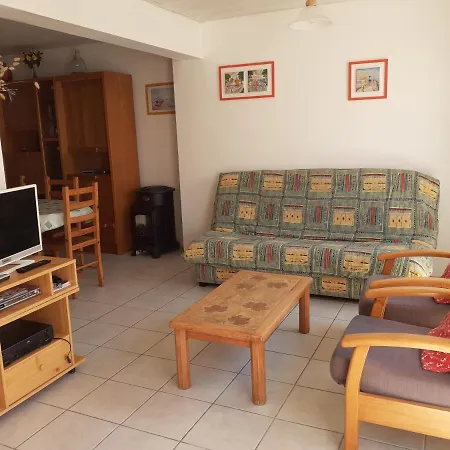 Les Yuccas,80m Plage,tout A Pieds Appartement