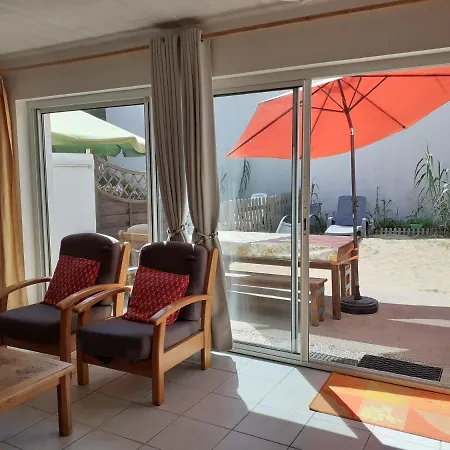 Les Yuccas,80m Plage,tout A Pieds Notre-Dame-de-Monts